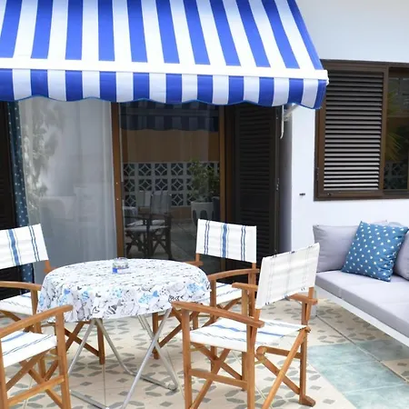 Seguro El Sol - 2 Bed Sunkissed With Pool And Tennis Court 푸에르토 데 산티아고