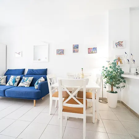 아파트 Seguro El Sol - 2 Bed Sunkissed With Pool And Tennis Court 푸에르토 데 산티아고